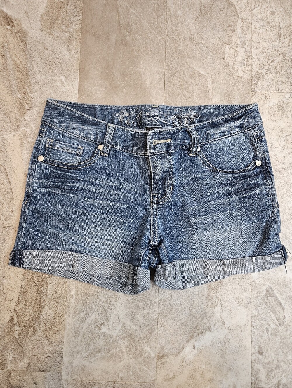 Express Jean Shorts. EUC.